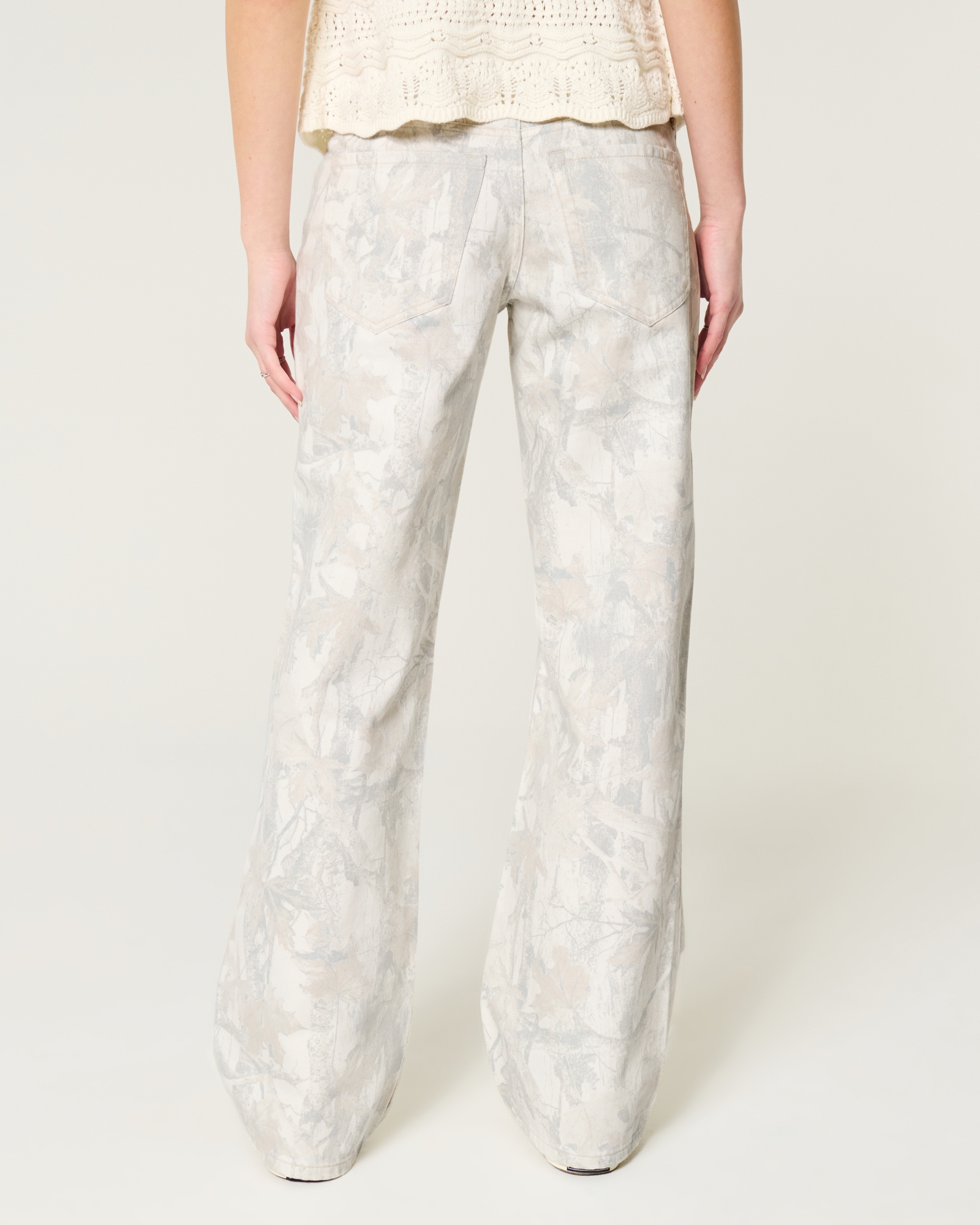 Low-Rise Dark Wash Baggy Jeans