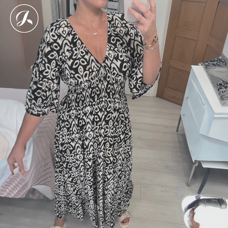 👗Bohemian casual print V-neck shirred waist long dress