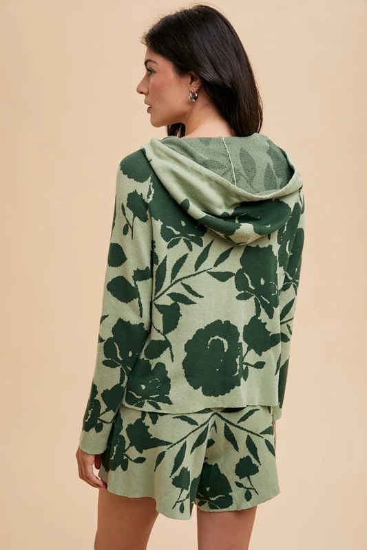 Wear Flower Pattern DrawstringHooded Top and Shorts Sweater Set