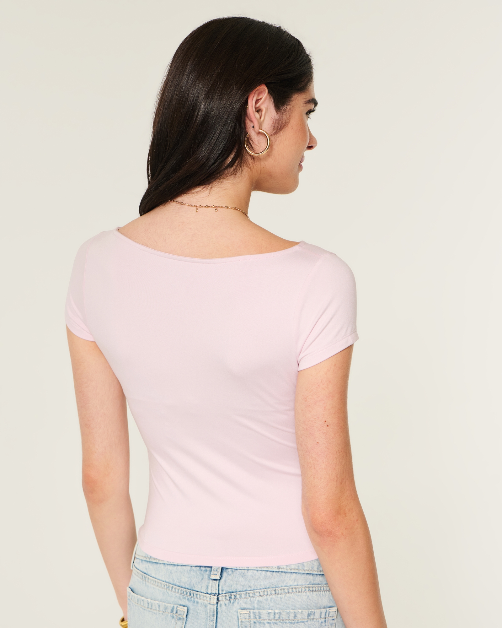 Short-Sleeve Seamless Fabric Slash-Neck T-Shirt