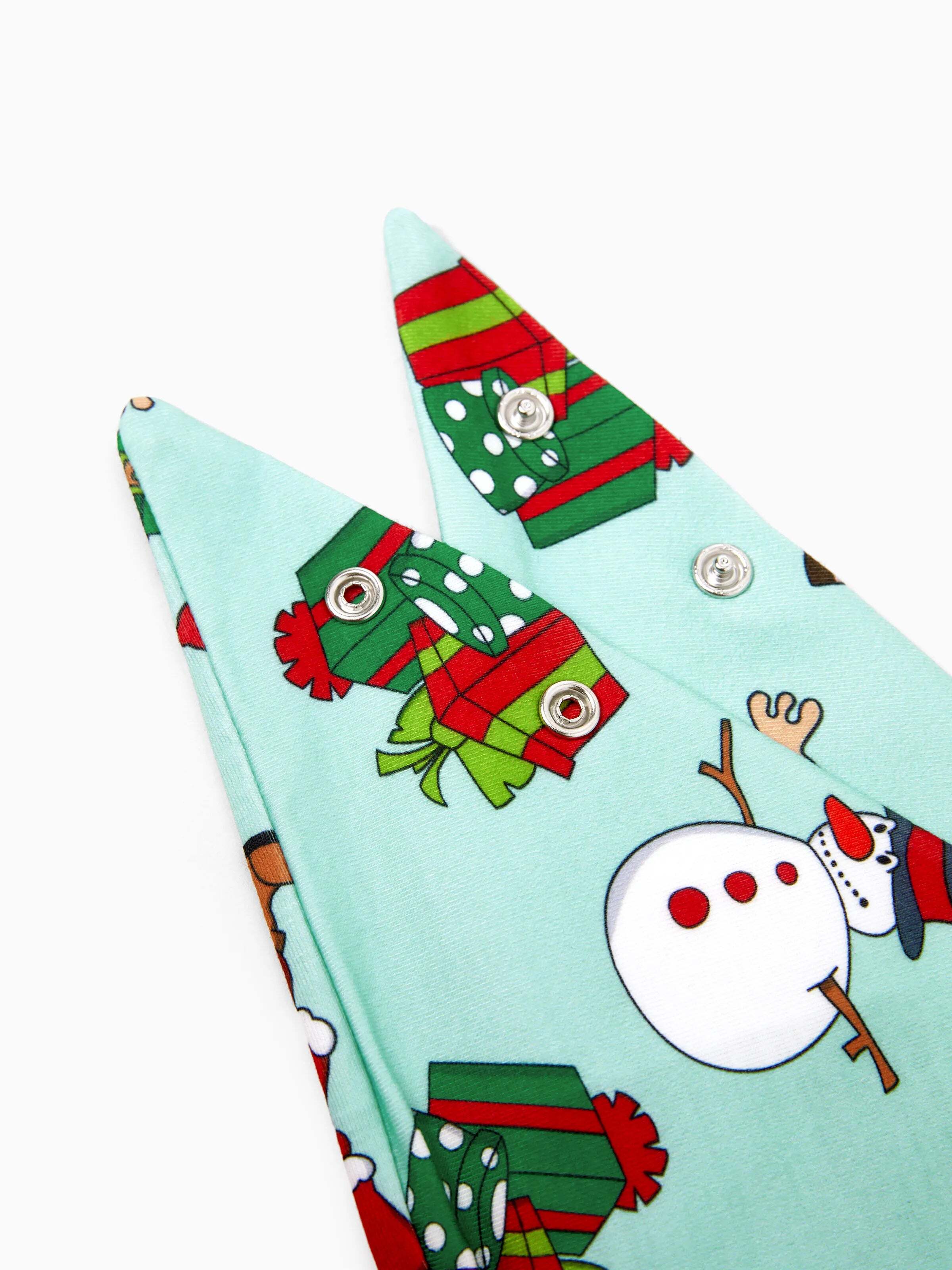 Christmas Matching Family Pajamas Set Reindeer Christmas-themed Print PJS with Christmas Socks Pale Green
