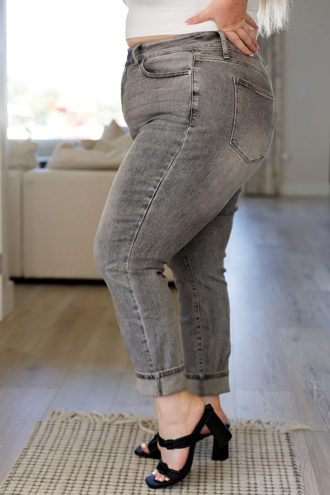 Blue Charlotte High Rise Stone Wash Slim Jeans in Gray