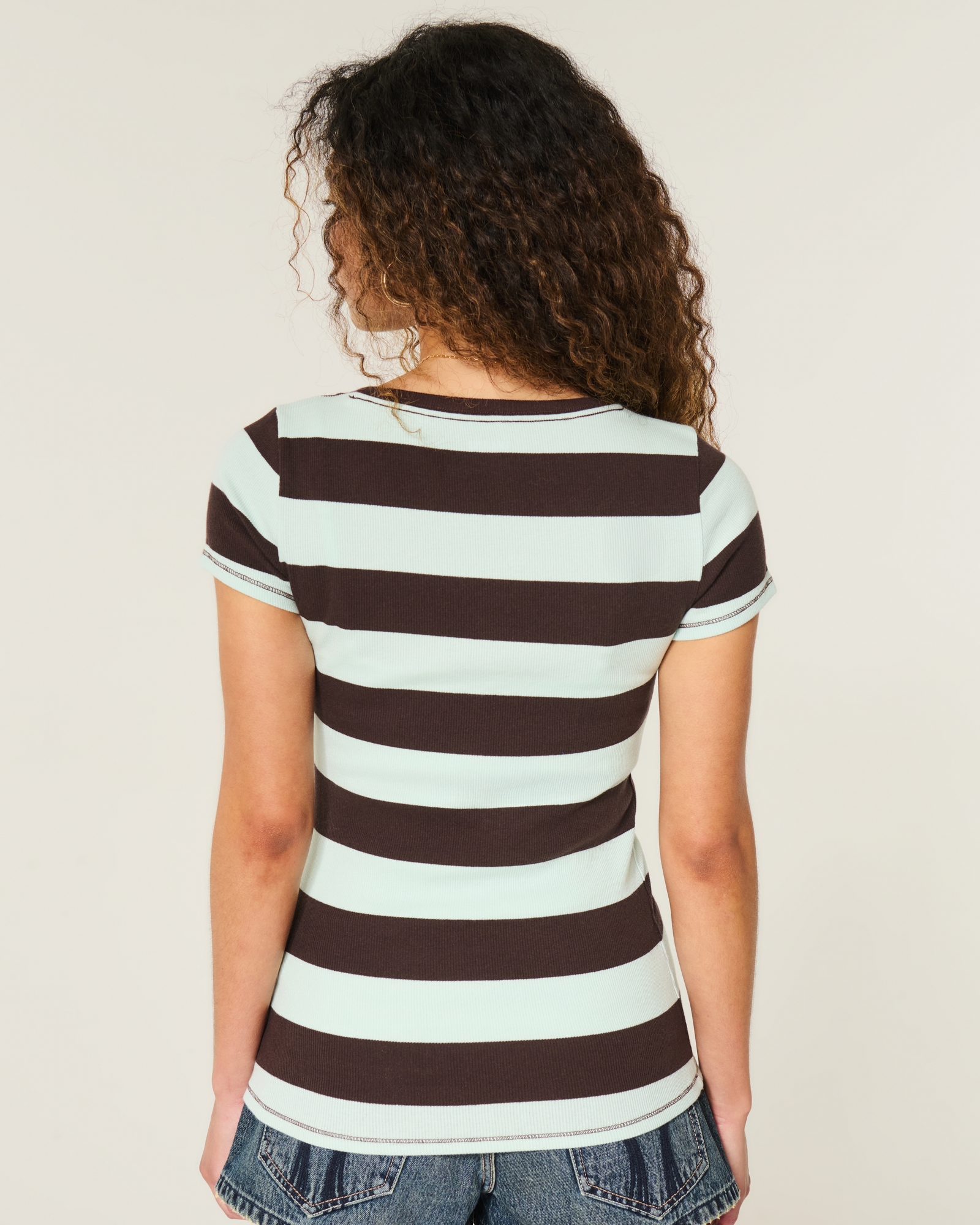 Short-Sleeve Icon Henley