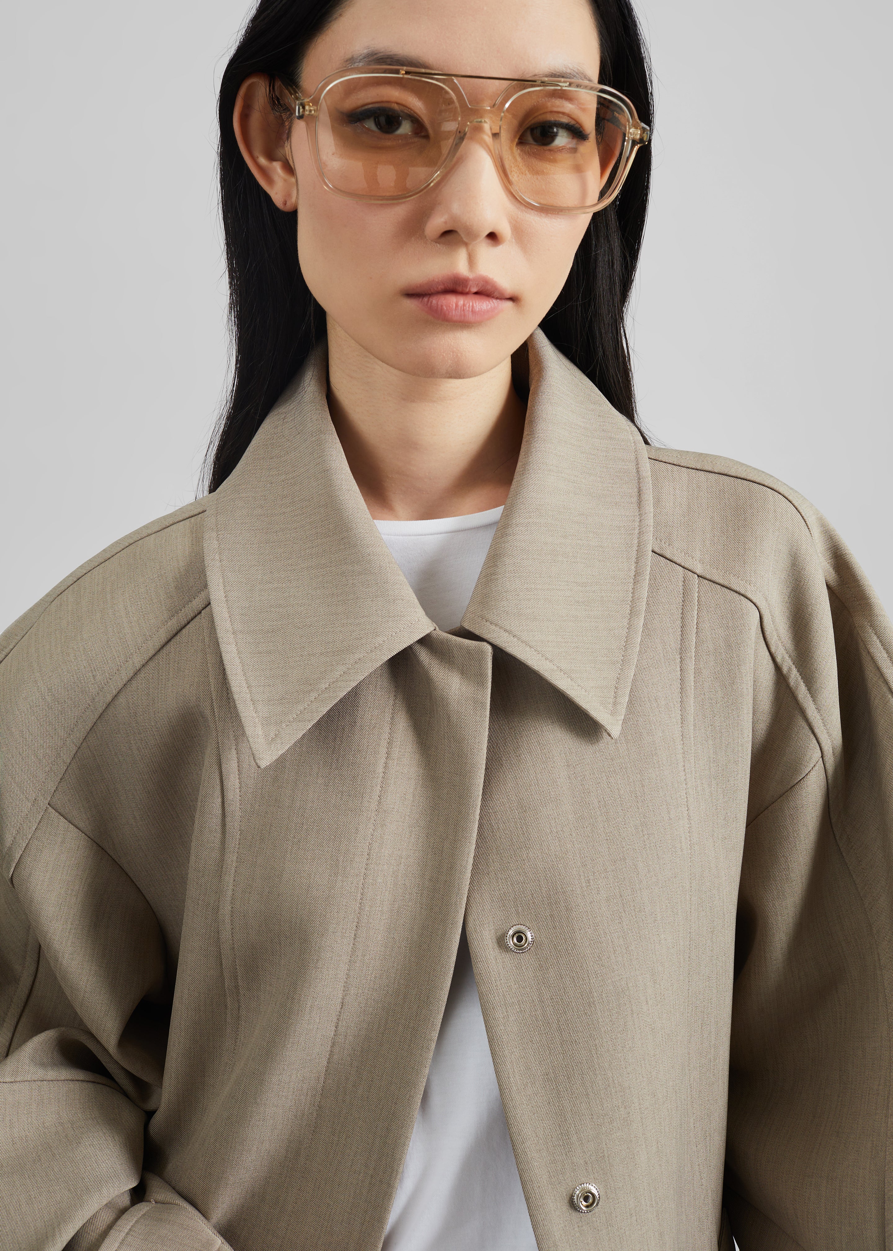 Venlo Curve Sleeve Belted Jacket - Beige