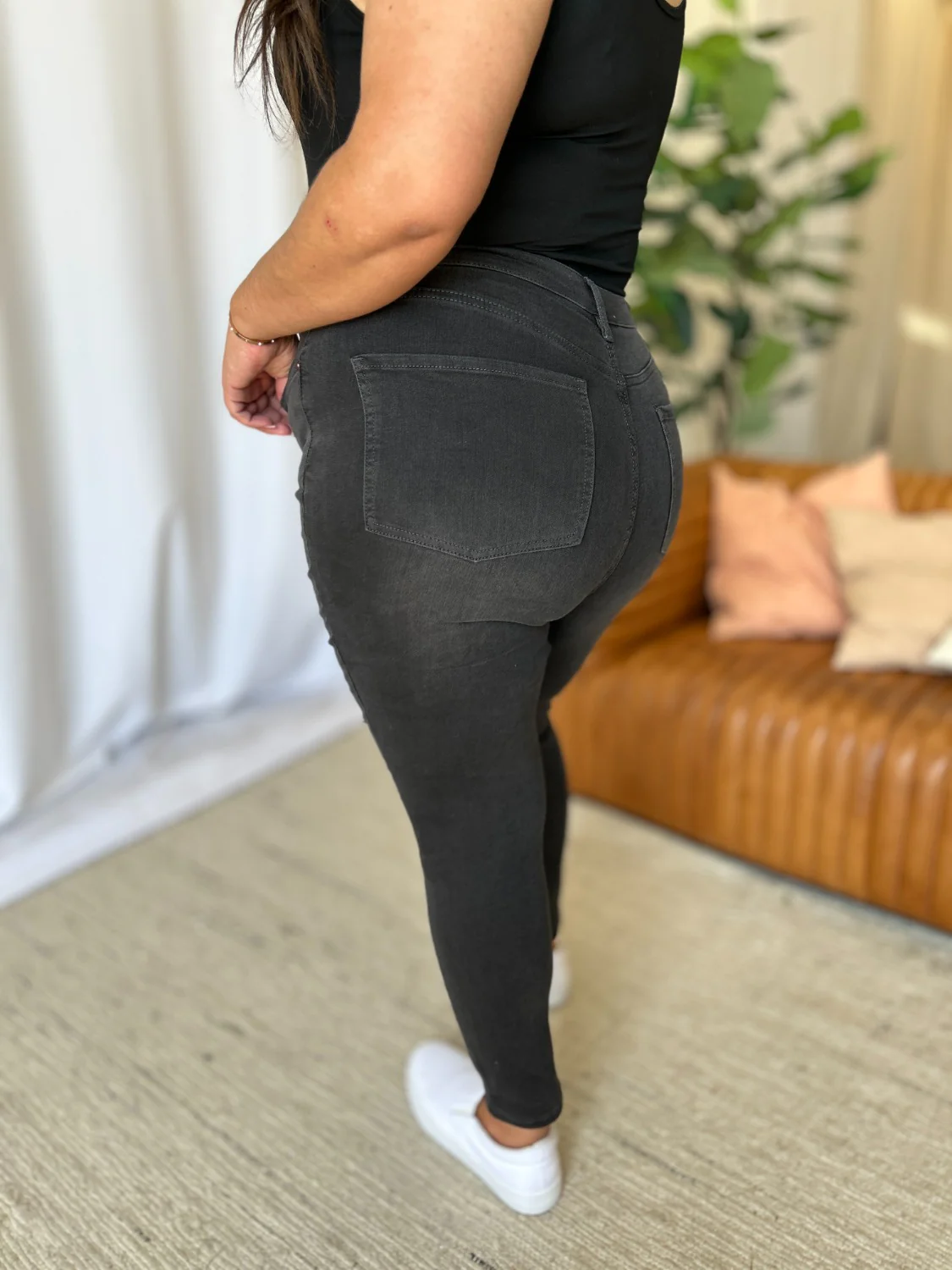 Full Size High Rise Tummy Control Skinny Jeans