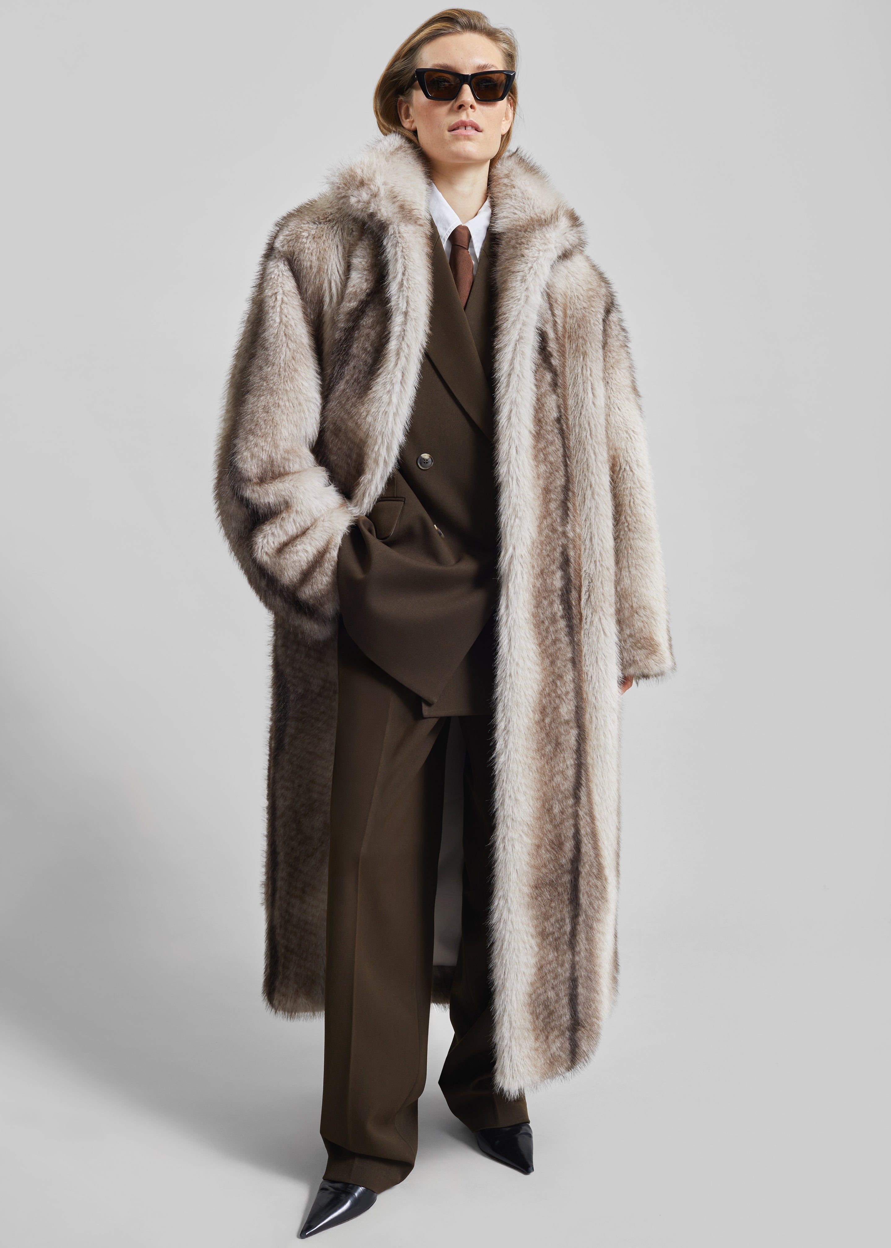 Vester Double-Breasted Blazer - Brown
