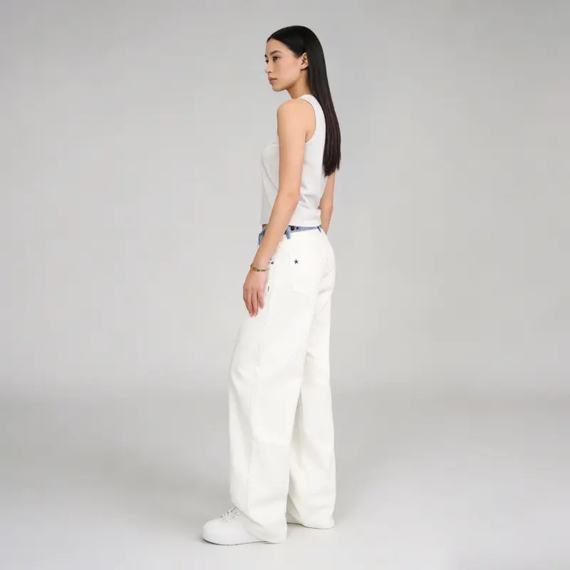 Adjustable low-rise loose straight-leg jeans