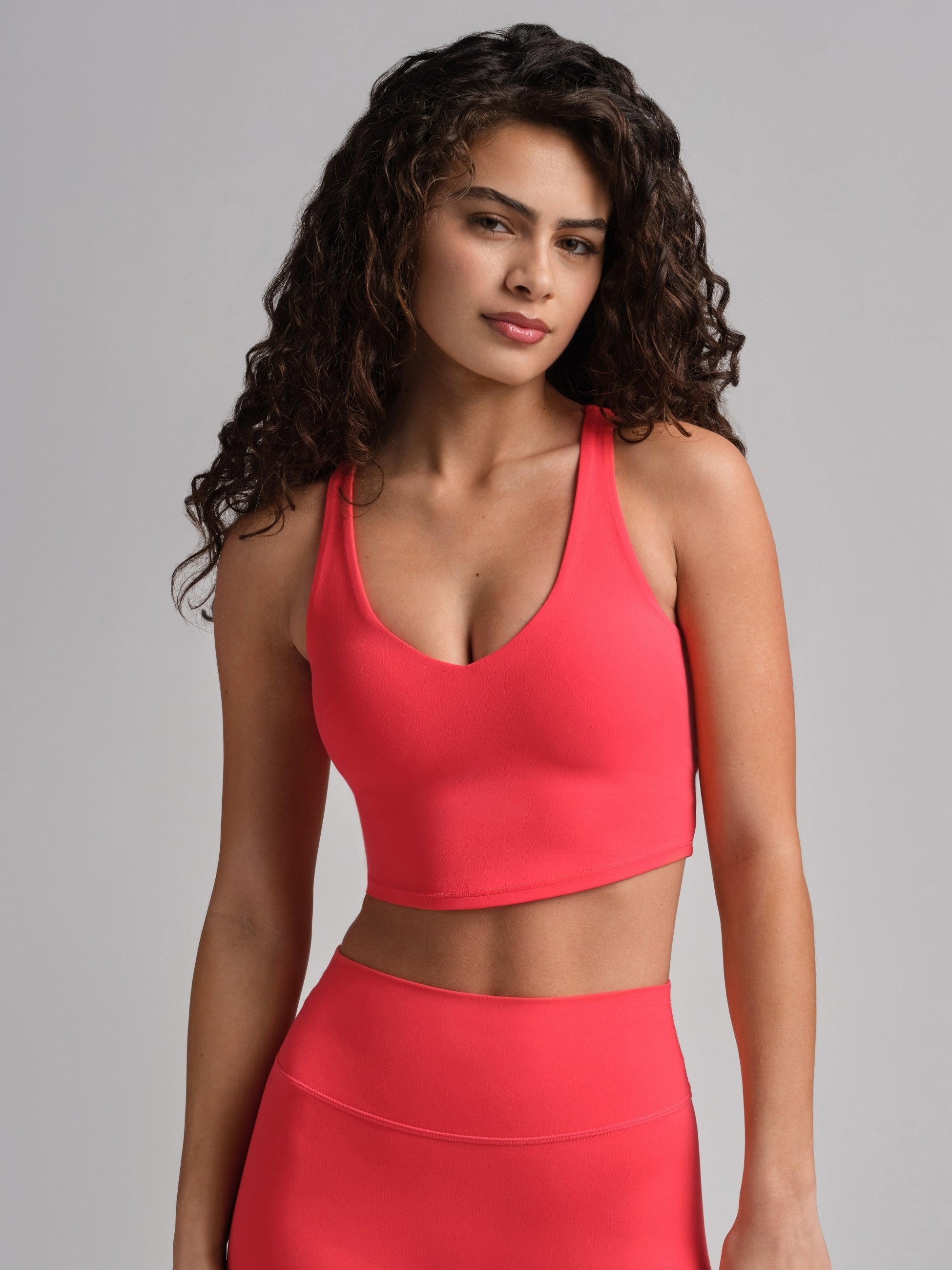 ComfrtCore™ V-Neck Crop Tank