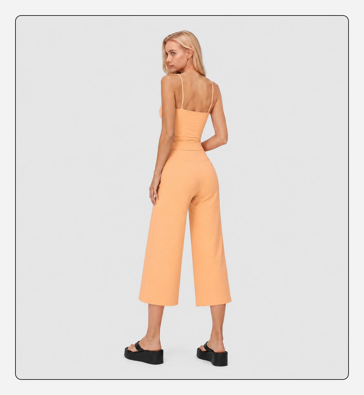 Women's 2-Piece Athleisure Workout Set – Slimming Camisole Tank & High Waisted Quick-Dry Shorts