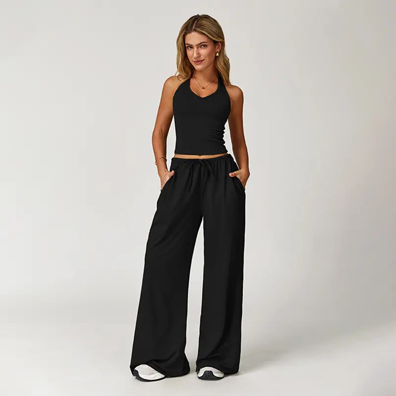 Women's two-piece athleisure set