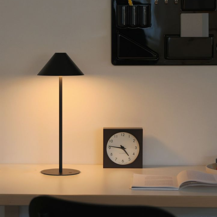 Minimalist E