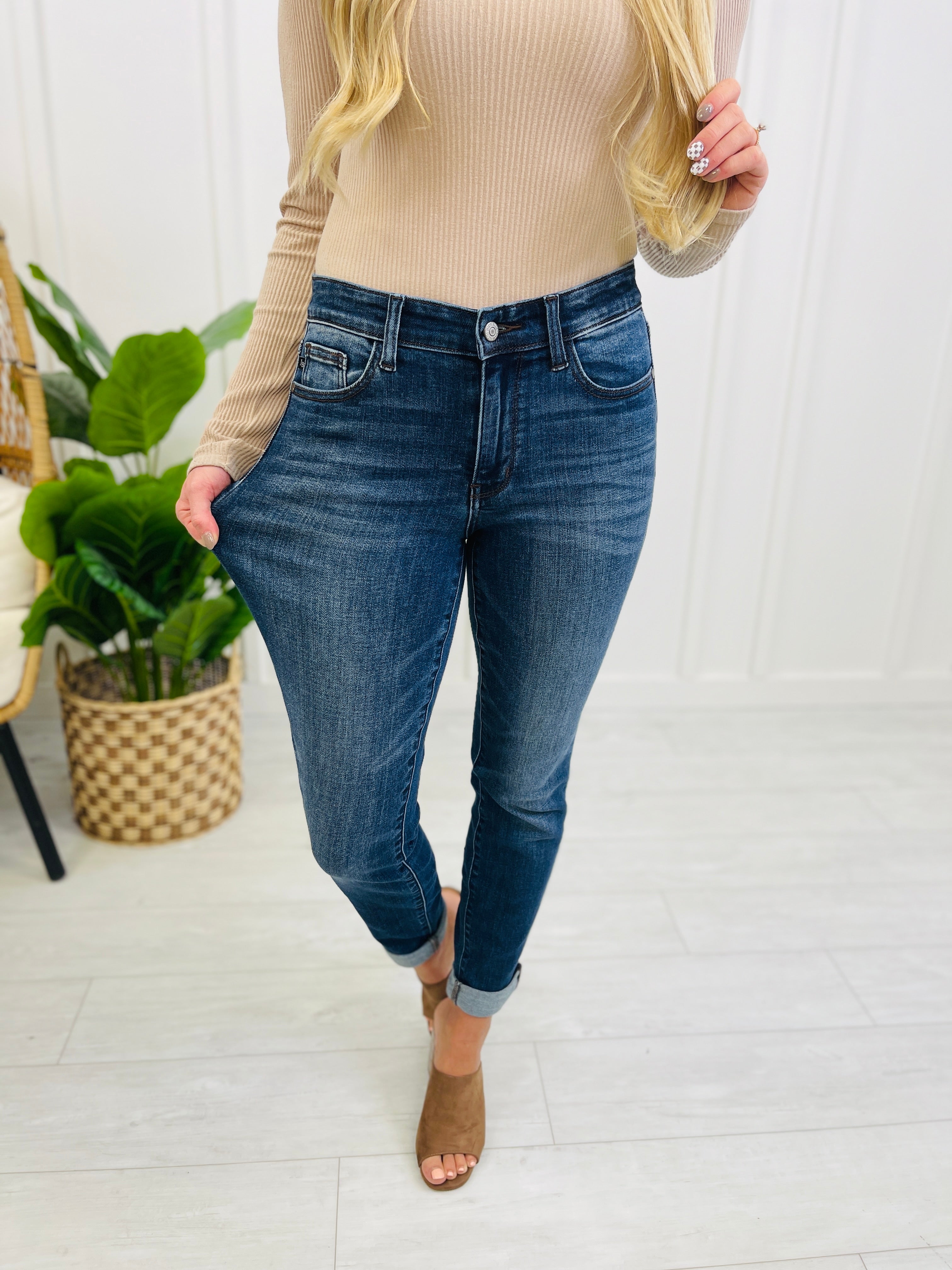 Judy Blue Plus/Reg Simply Perfect Non Distressed Slim Fit Jeans