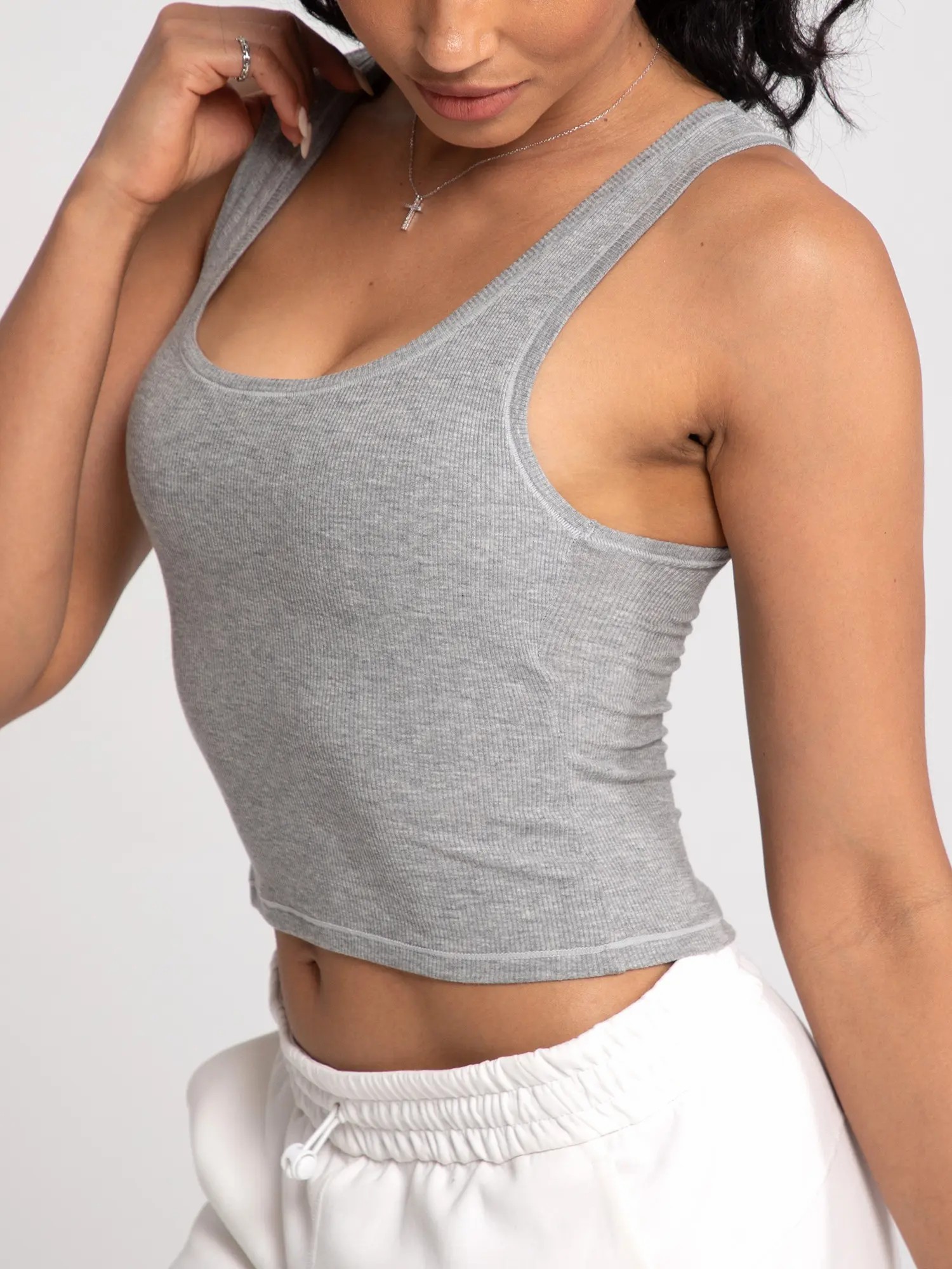 Women Rib Tank Top Padded Workout Top Square Neck Crop Tank Fitted Basic Cami Tops