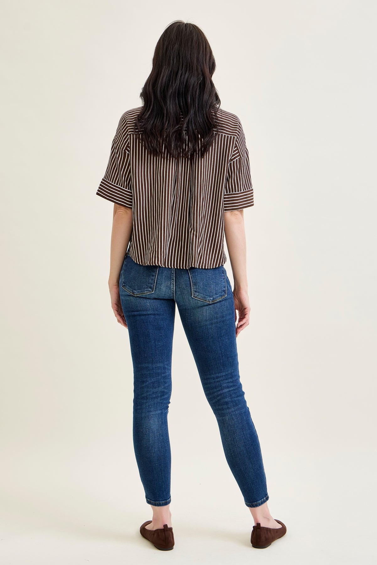 Ella Mid Rise Handsand Classic Skinny Jeans