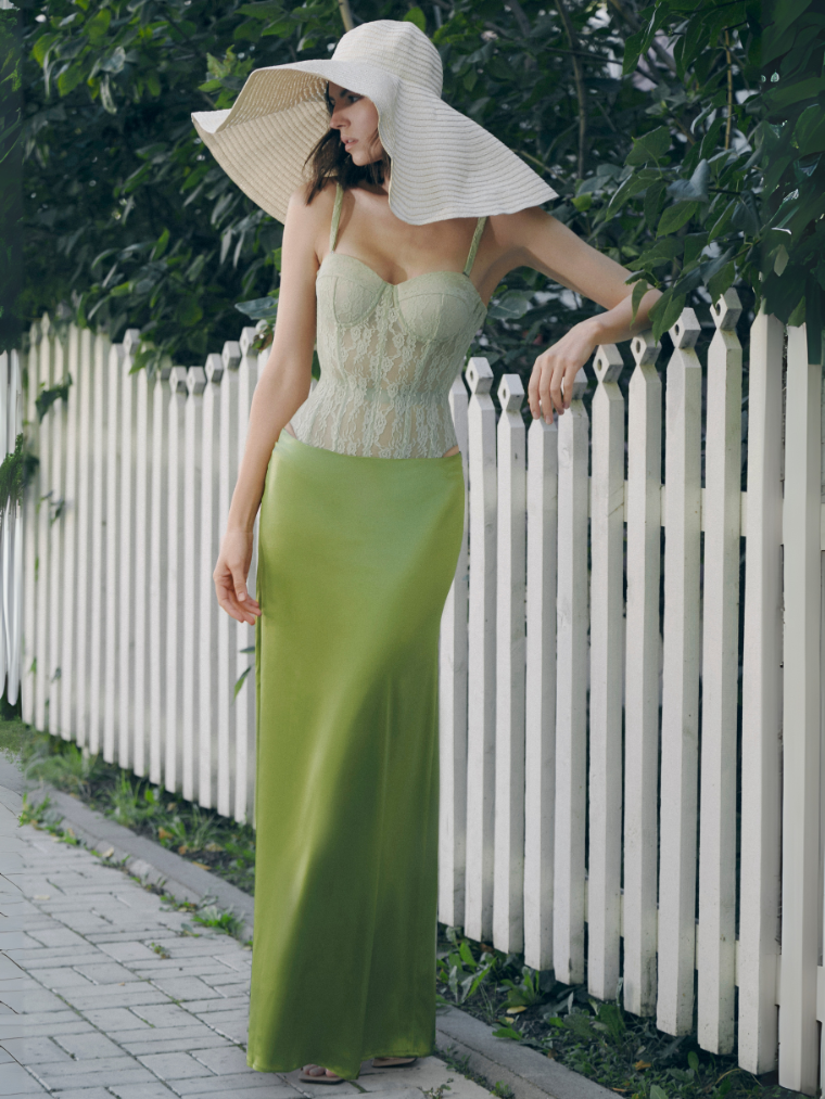Lua long skirt