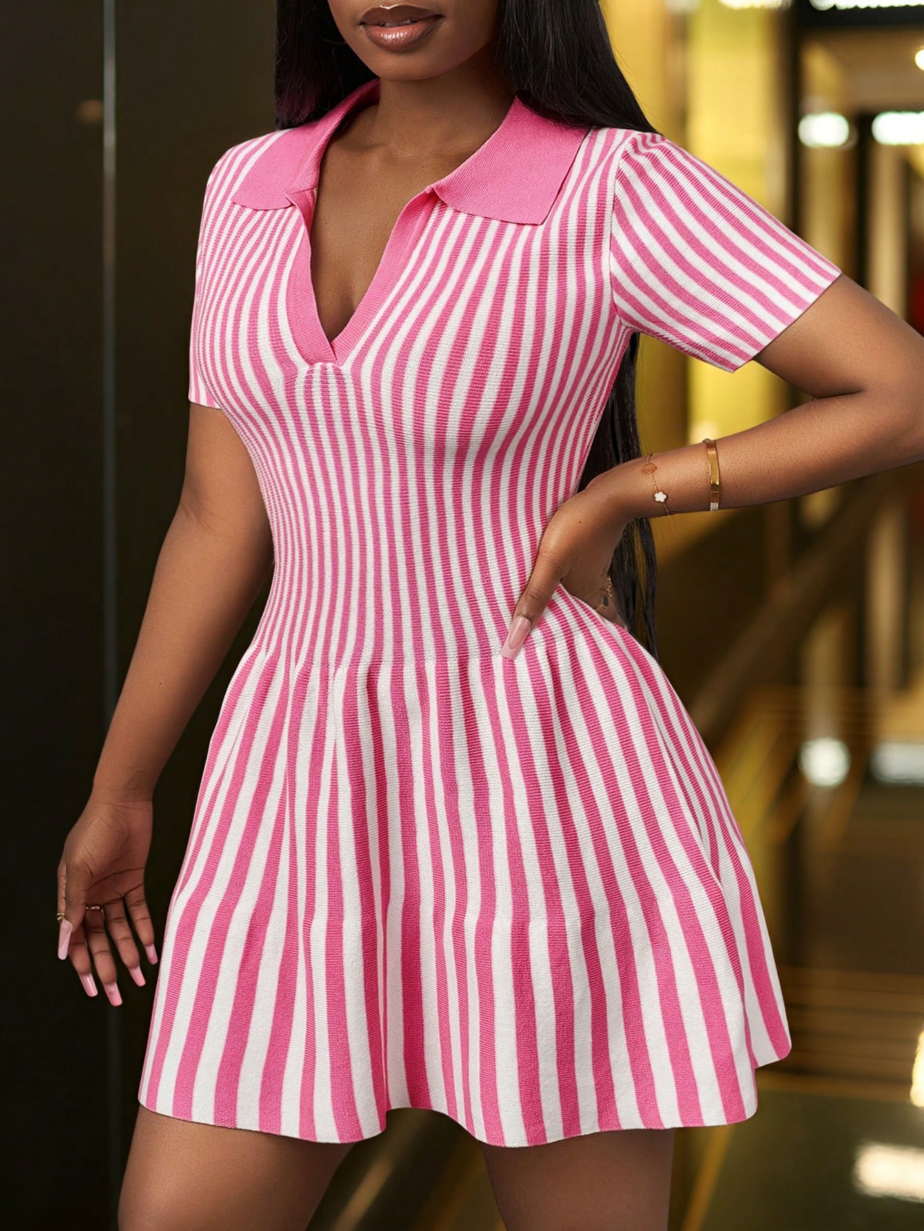 Elegant Pleated Knit Mini Dress