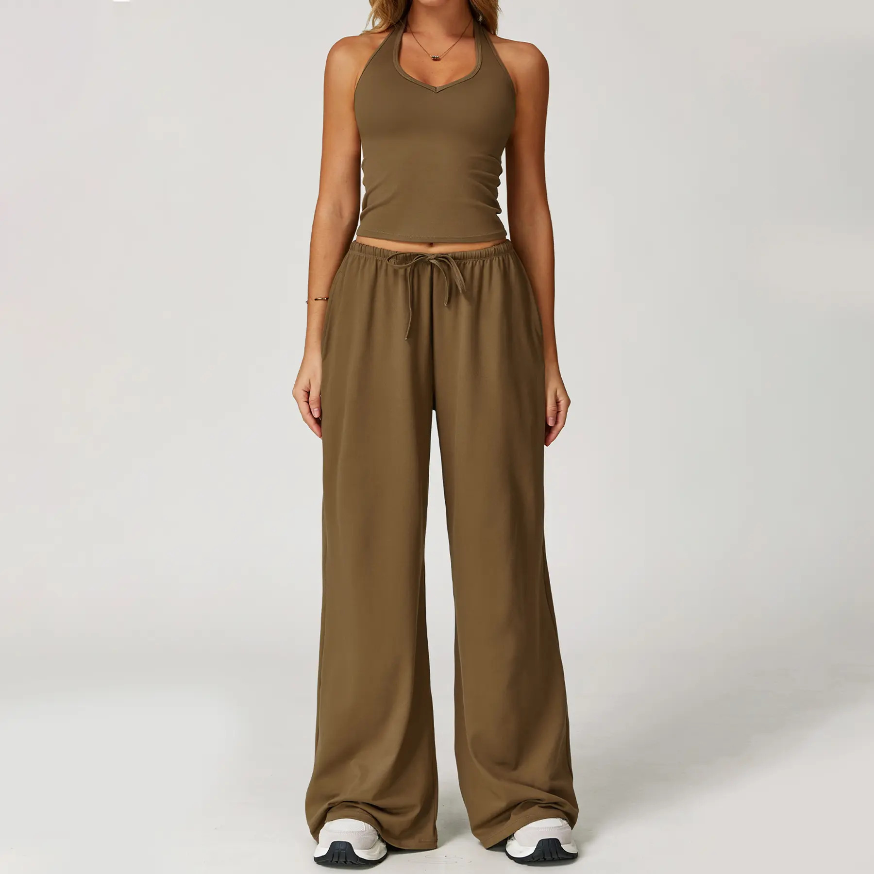 Women's two-piece athleisure set