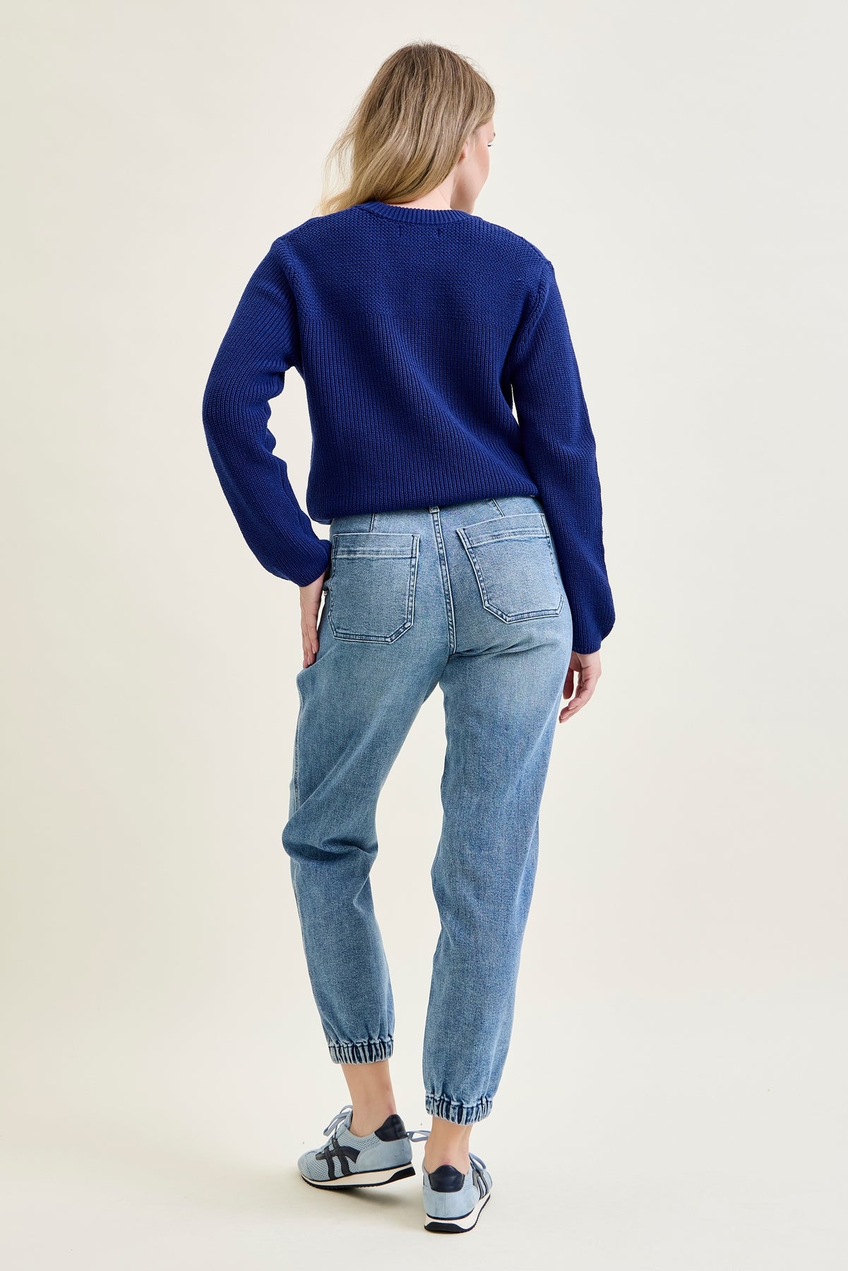 Elena Joggers