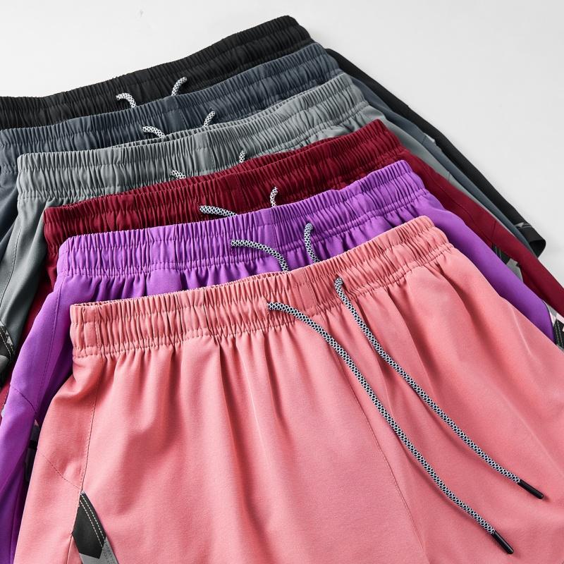 Women's yoga shorts with pockets and a drawstring waistband