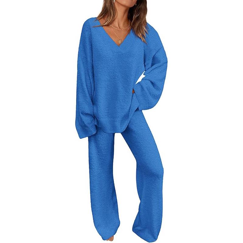 Soft Lounge Set – Comfy V-Neck & Relaxed Pants