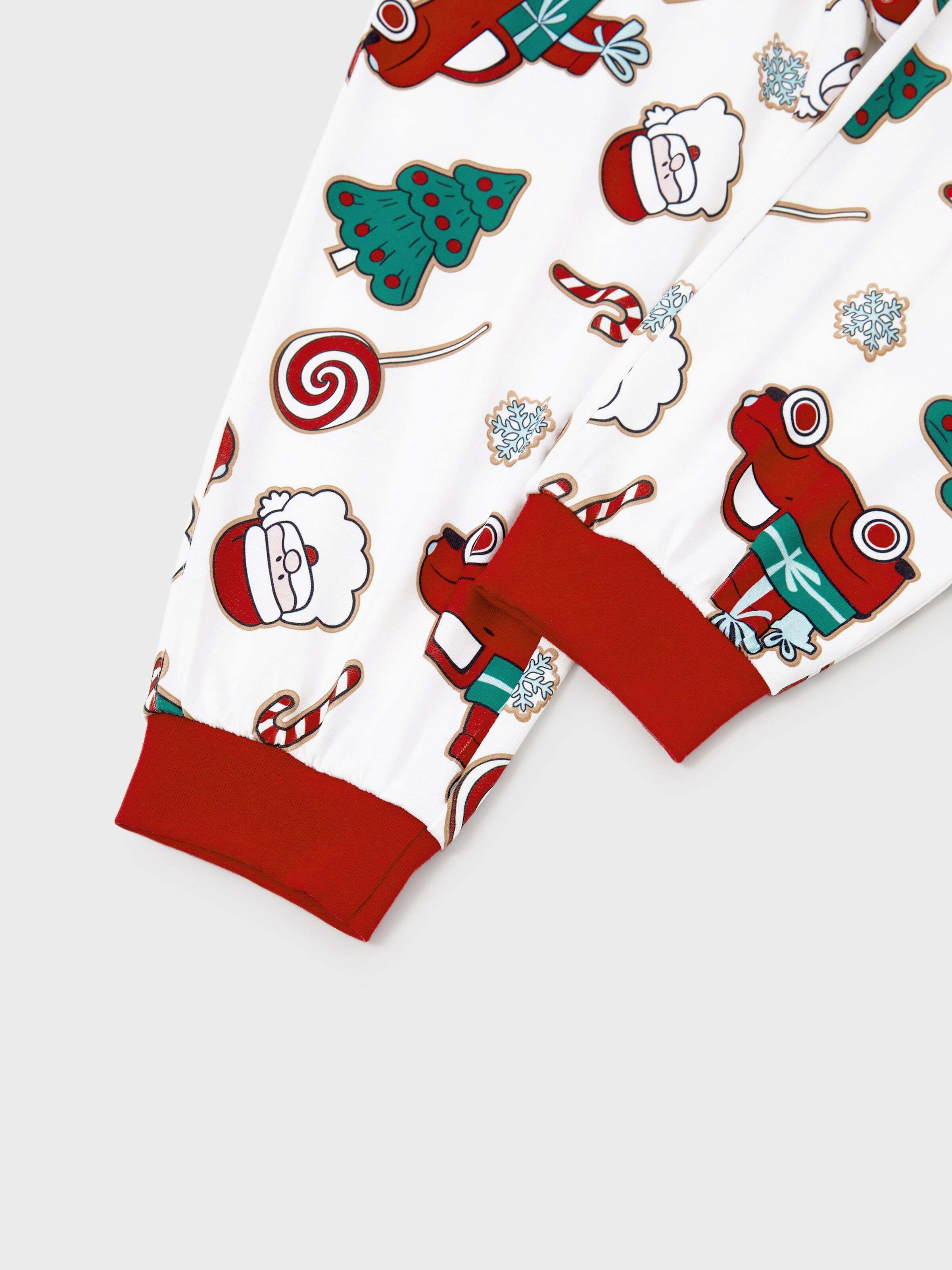 Christmas Matching Family Pajamas Set Santa Claus and Christmas Tree Print White PJS with Christmas Socks White