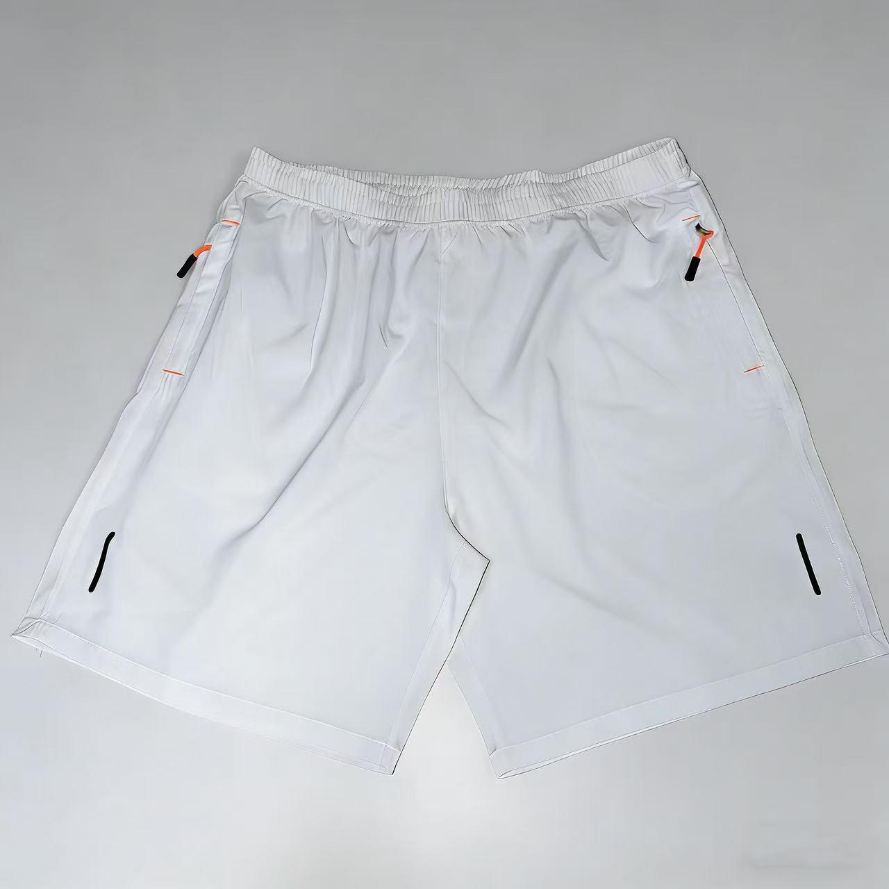 Men's Breathable 3/4-Length Cargo Shorts with Zipper Pockets