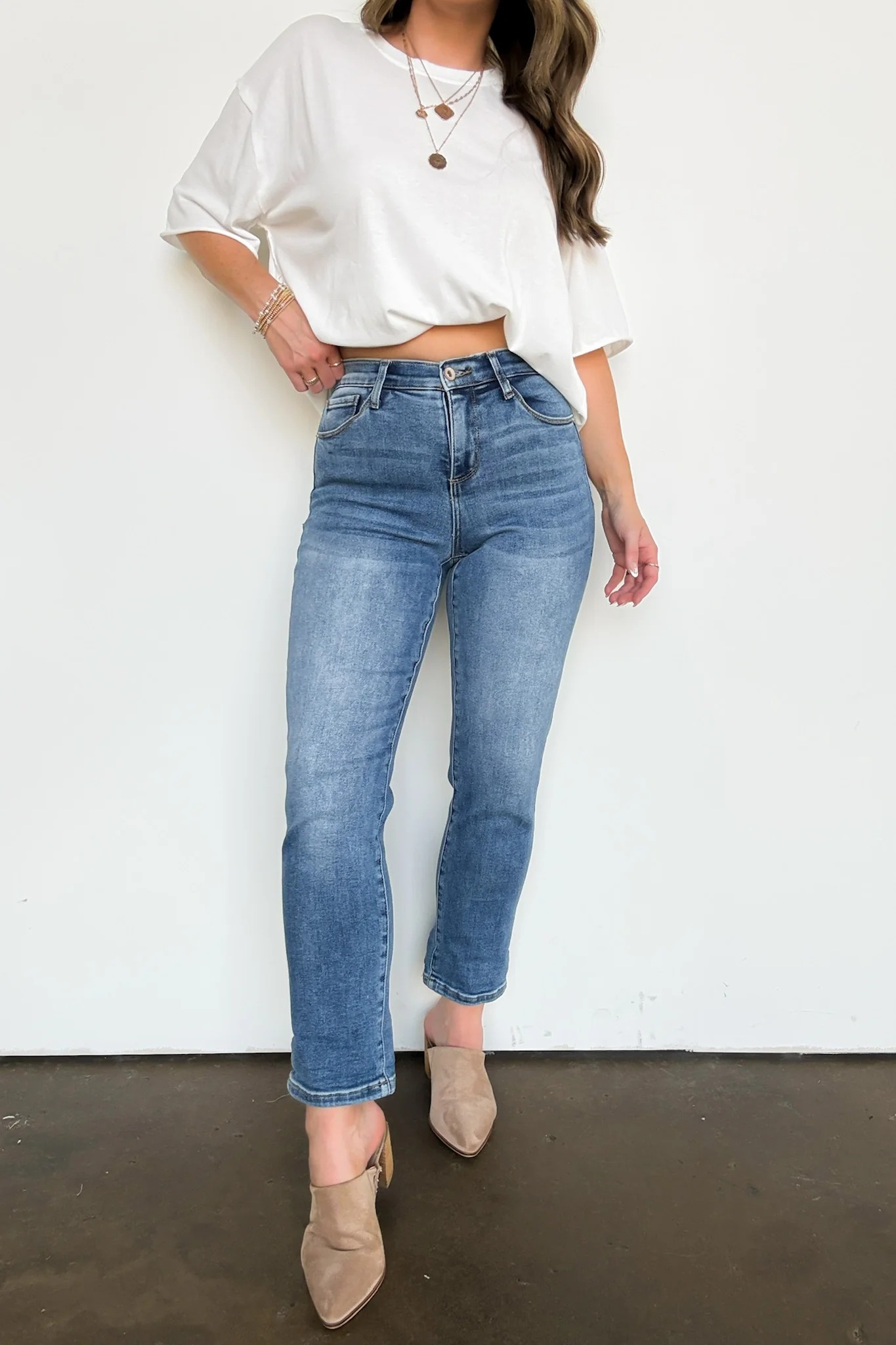 Mid Rise Slim Boyfriend Roll Hem Jeans