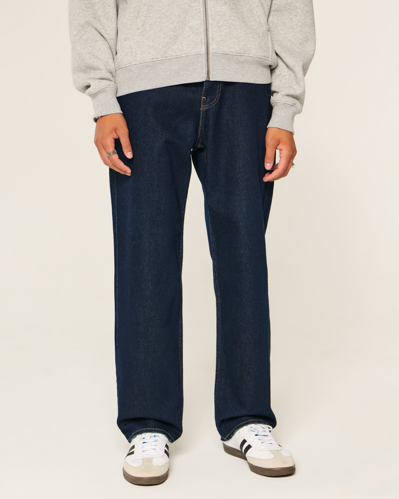 Light Wash Baggy Jeans