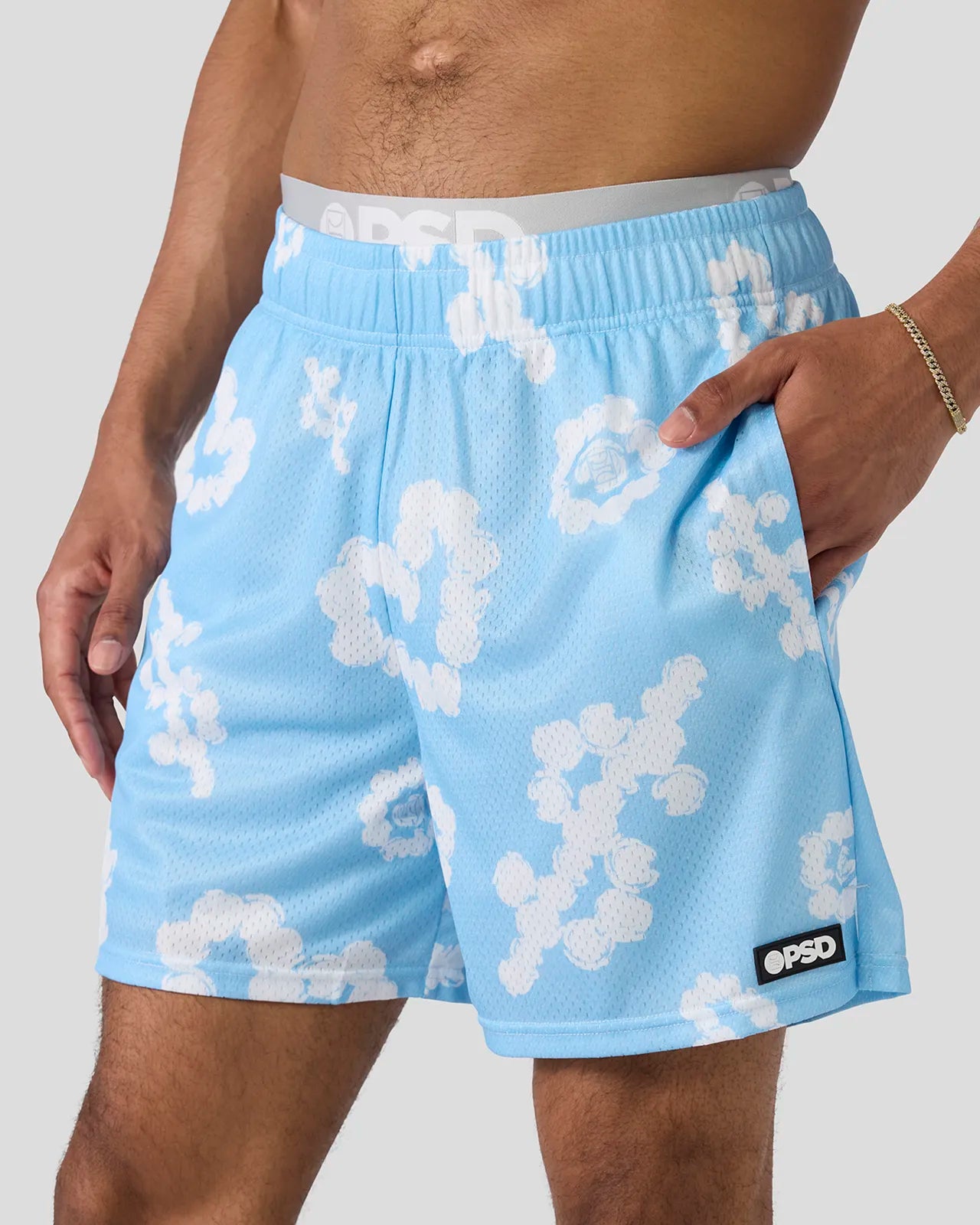 Cloud Drops Blue Active Short