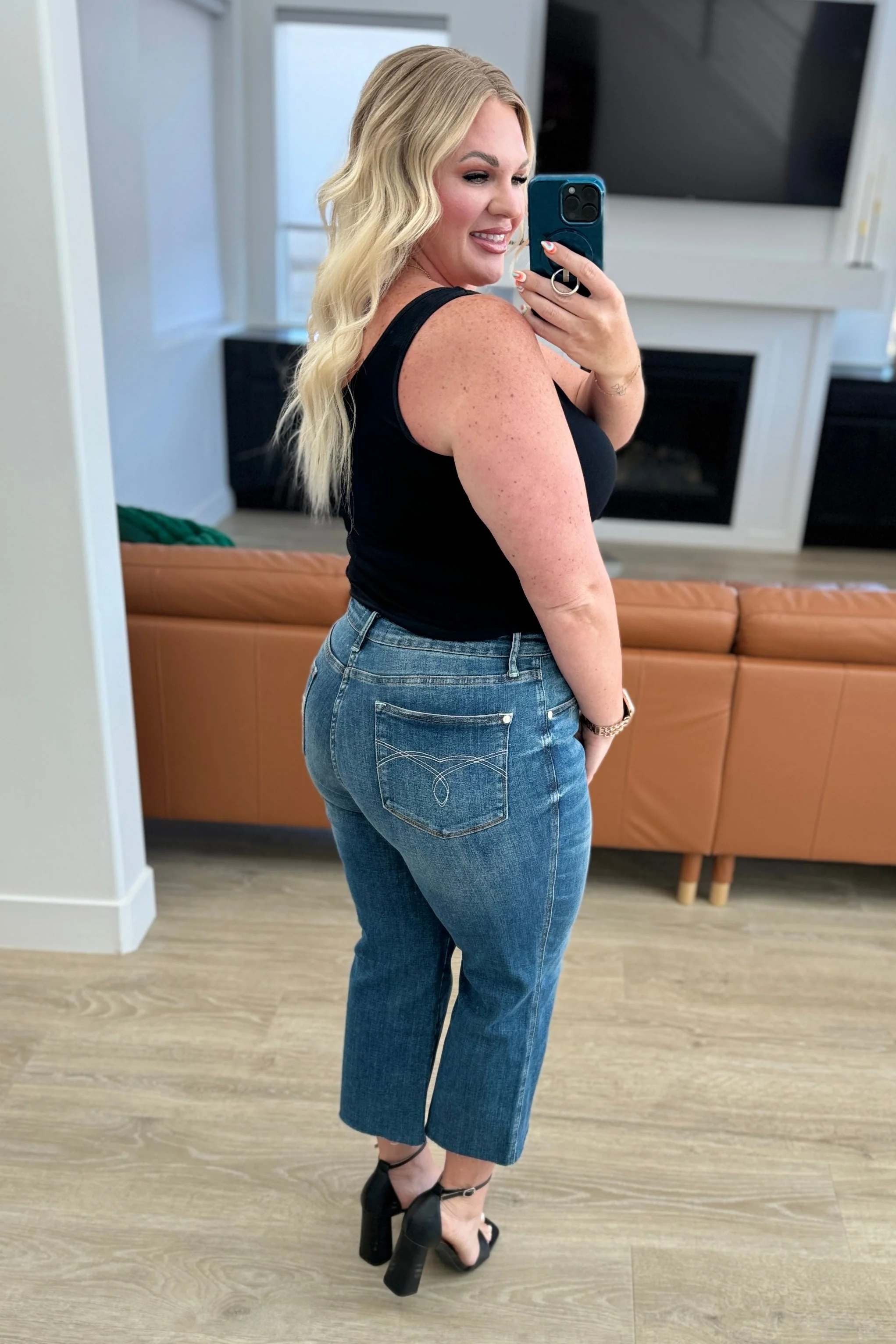 High Rise Wide Leg Crop Jeans
