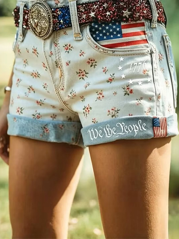 Women's Floral American 1776 We The People Art Print Casual Shorts