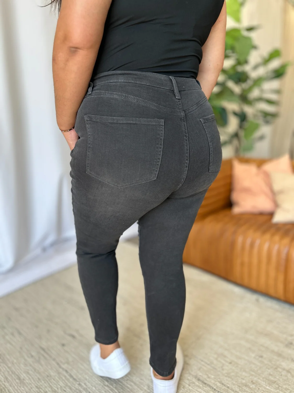 Full Size High Rise Tummy Control Skinny Jeans