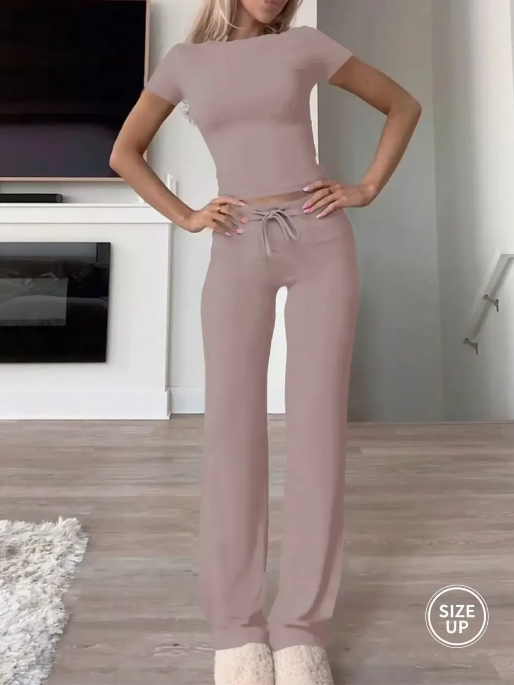 Women's solid color short-sleeved T-shirt and drawstring waist pants two-piece loungewear set