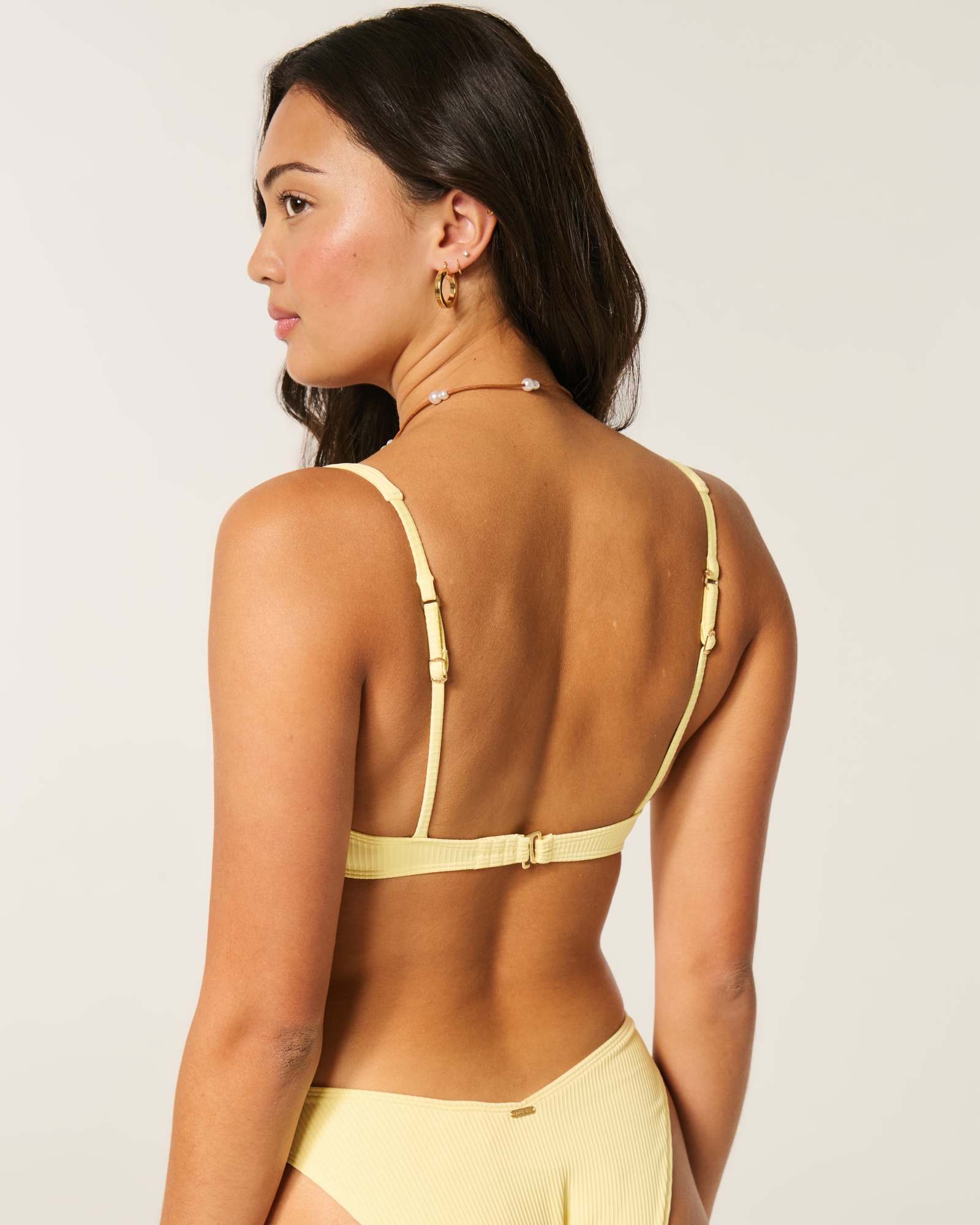 High Apex Ribbed Underwire Bikini Top