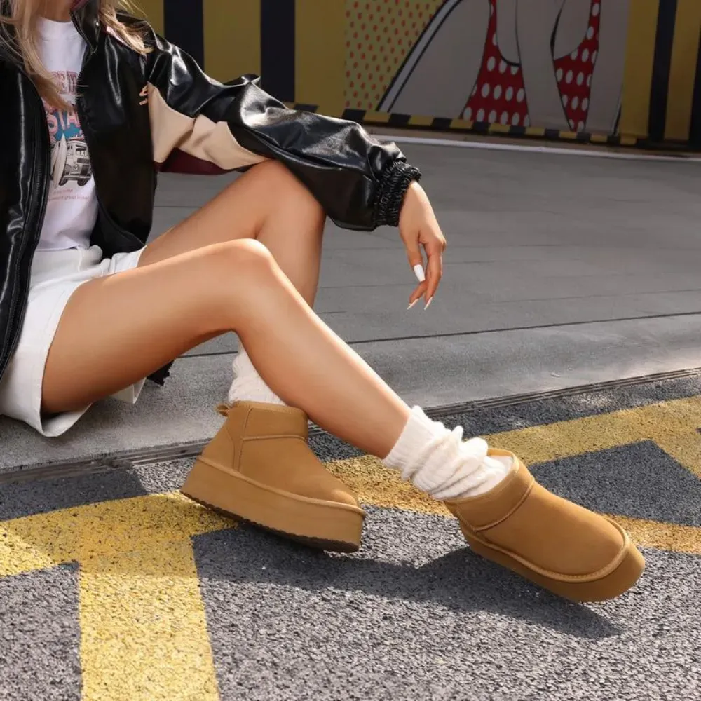 Women's snow boots