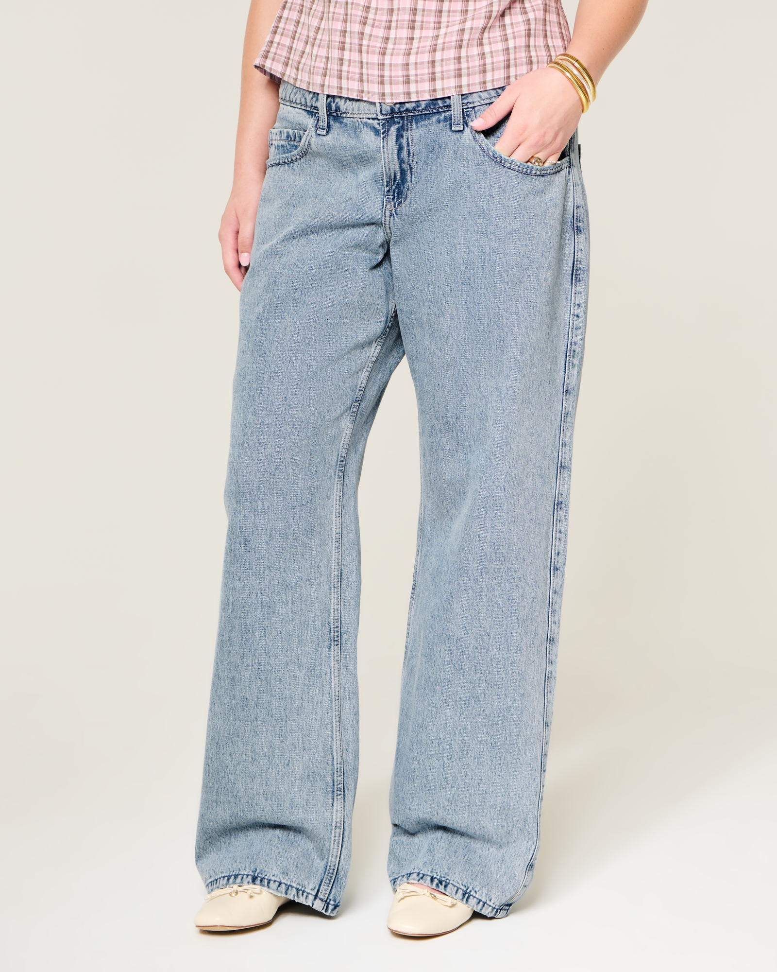 Low-Rise Dark Wash Baggy Jeans