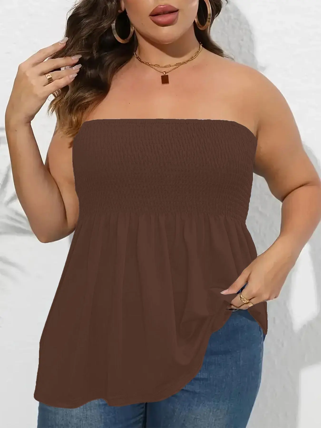 Plus Size Solid Ruffle Hem Shirred Tube Top, Boho Fashion Chic Style Tops, Lady Strapless Top, Womenswear, Casual Sleeveless Strapless Black Top