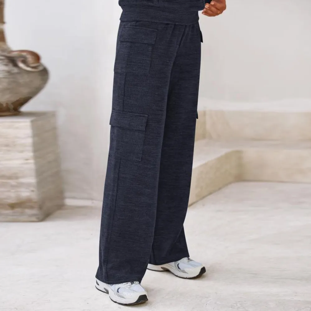 Women's two-piece knitted suit