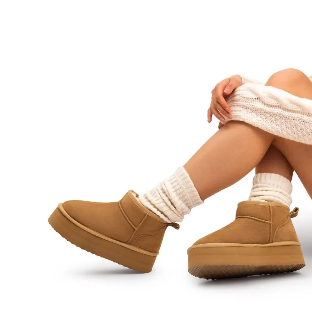 Women's snow boots