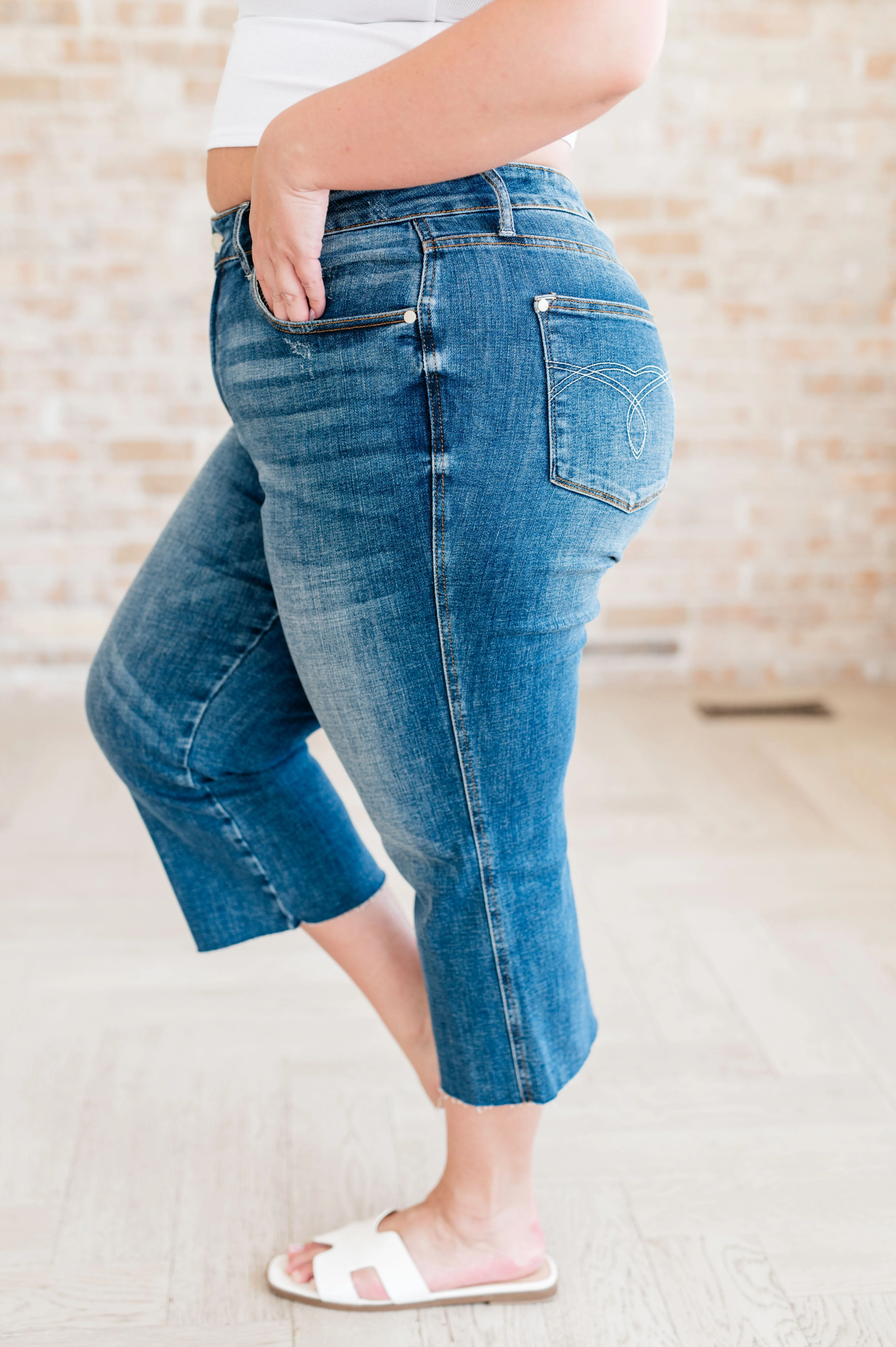 High Rise Wide Leg Crop Jeans