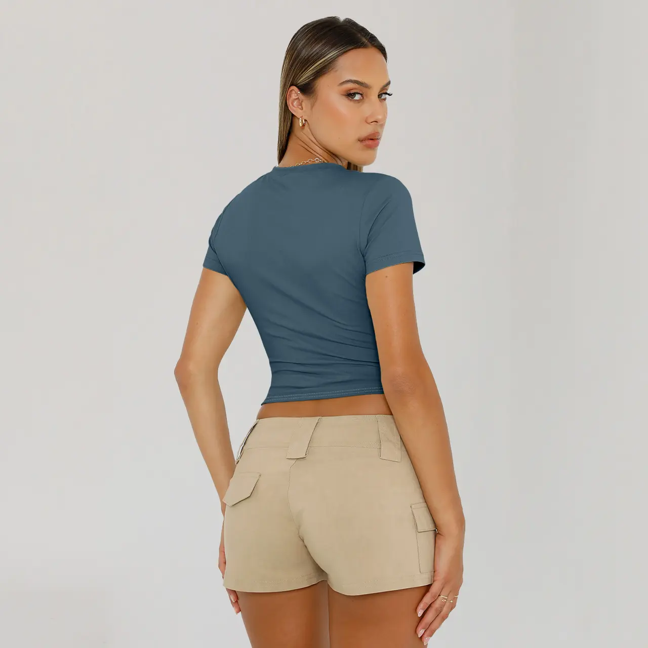 ⚡Women's 3-Piece Cropped Top Set – Slim-Fit Casual Style 🔥