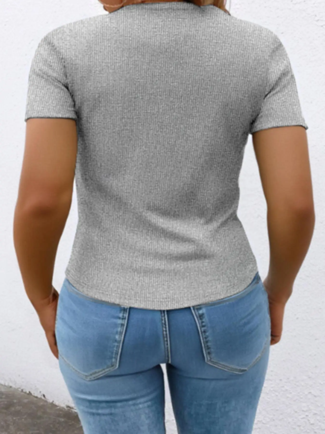 【Plus Size】 Solid Ribbed Short Sleeve Top, Casual Button Front Top for Summer, Women's Plus Clothing for Daily Wear