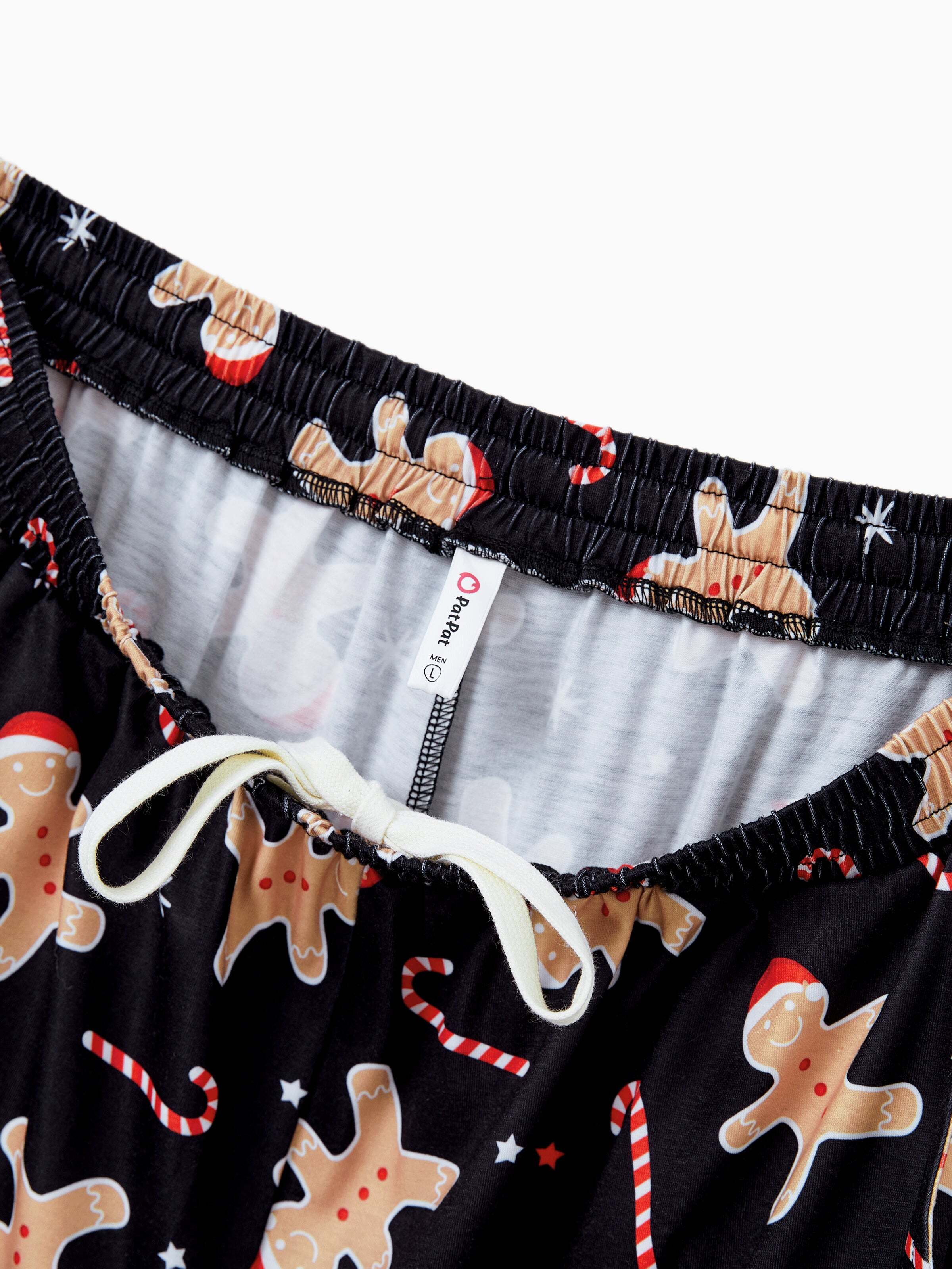 Christmas Matching Family Pajamas Set Gingerbread Print Black PJS with Christmas Socks Black