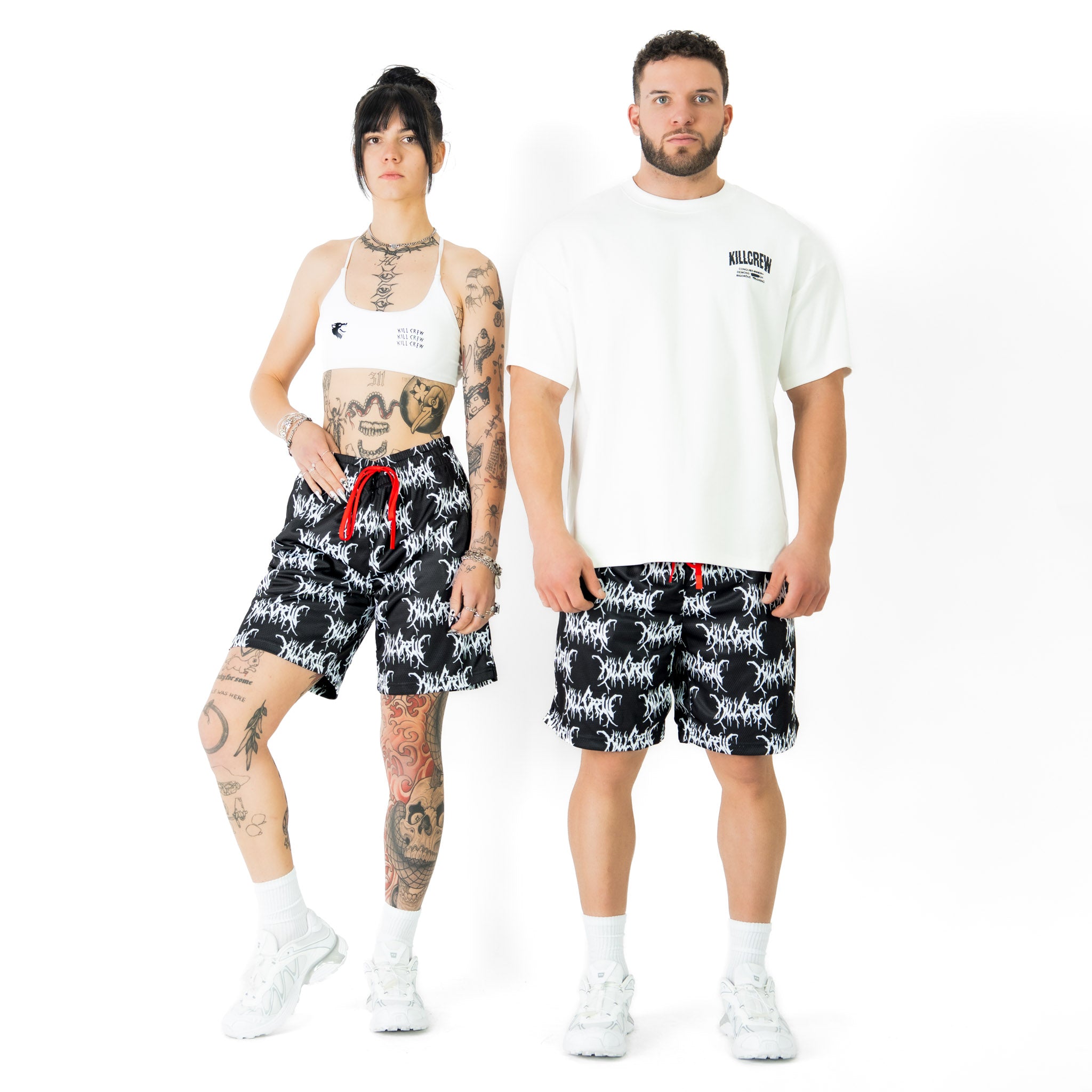 RELAXED CUT SHORTS ALL OVER - BLACK / WHITE