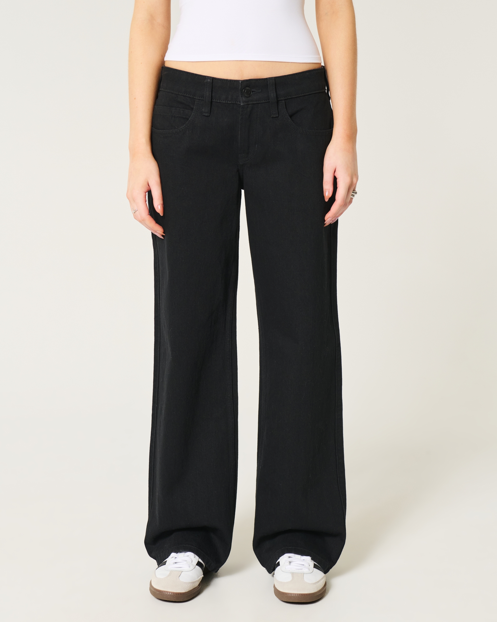 Low-Rise Dark Wash Baggy Jeans
