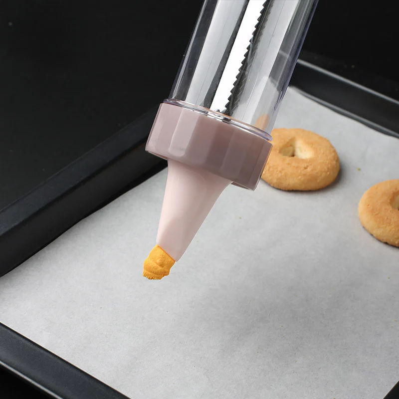 Cookie Extruder-13 Shapes & 6 Piping Tips