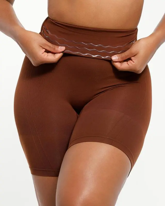 Seamless High Waisted Sculpting Shorts Women Body Shaper