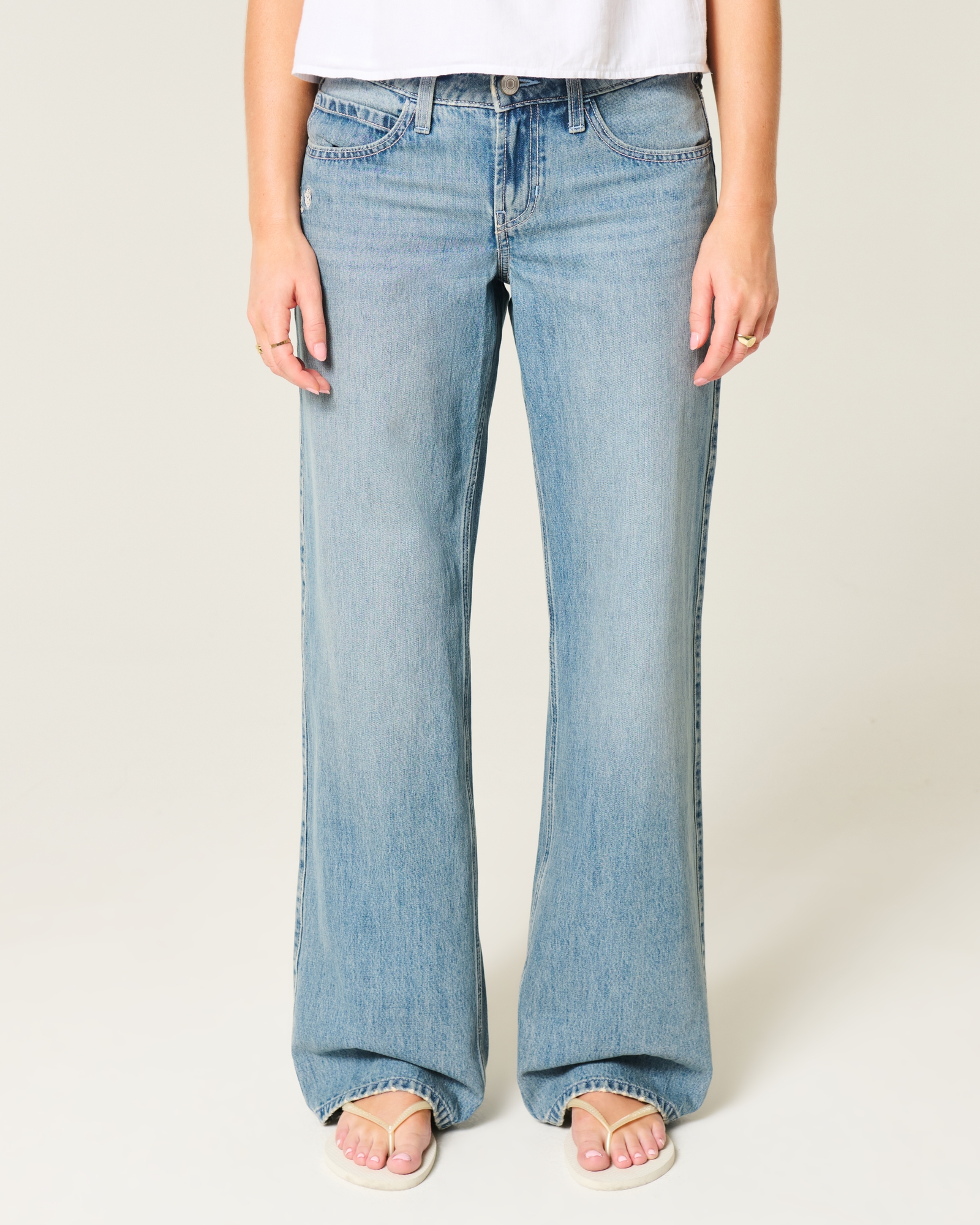 Low-Rise Dark Wash Baggy Jeans