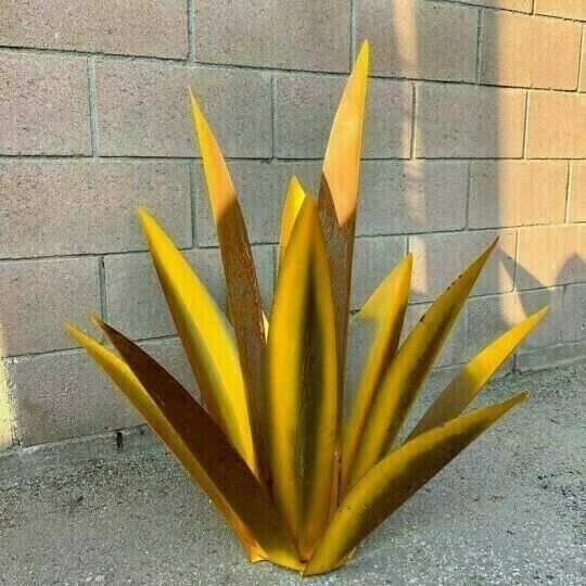 Anti rust Metal Tequila Agave Plant