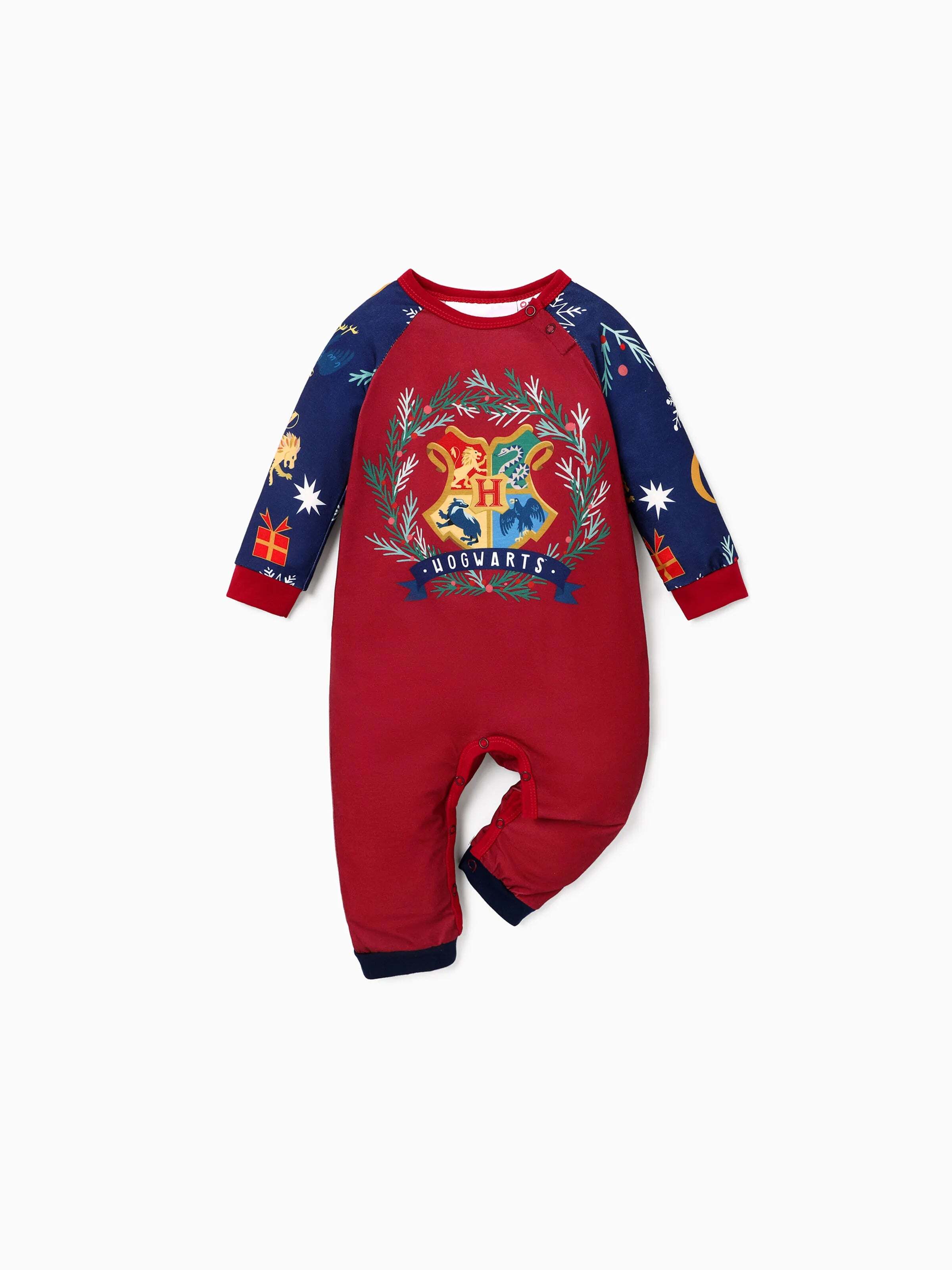 Christmas Family Matching Hogwarts Print Pajamas Sets with Christmas Socks